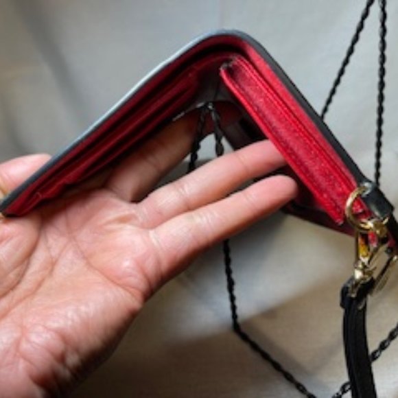 MICHAEL KORS EUC DOUBLE SIDED WALLET - Picture 8 of 13